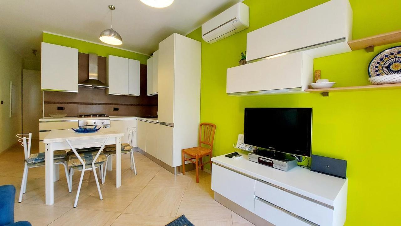 Colors Pool Apartment Bardolino Exteriér fotografie