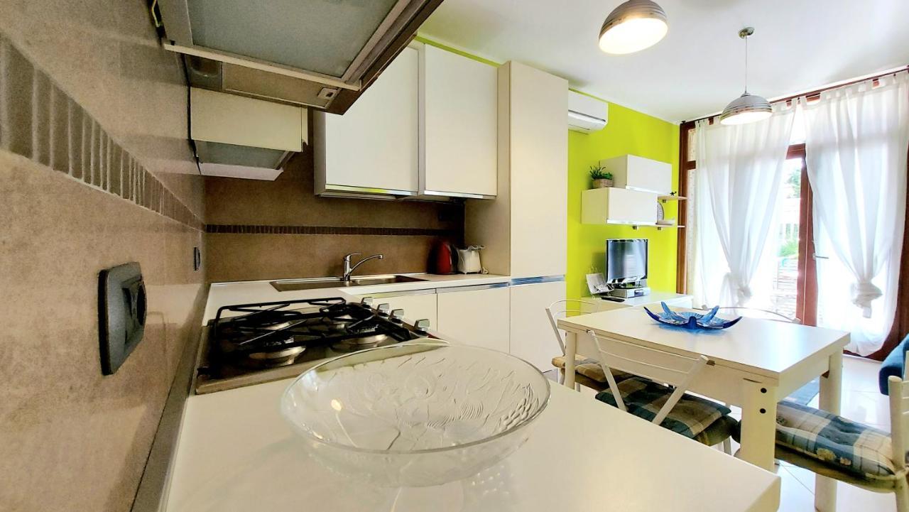 Colors Pool Apartment Bardolino Exteriér fotografie